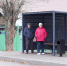На путепроводе по улице Марата завершили монтаж остановочных павильонов - Администрация города
