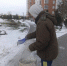 Коммунальные службы продолжают борьбу с гололедом во дворах кемеровчан - Администрация города